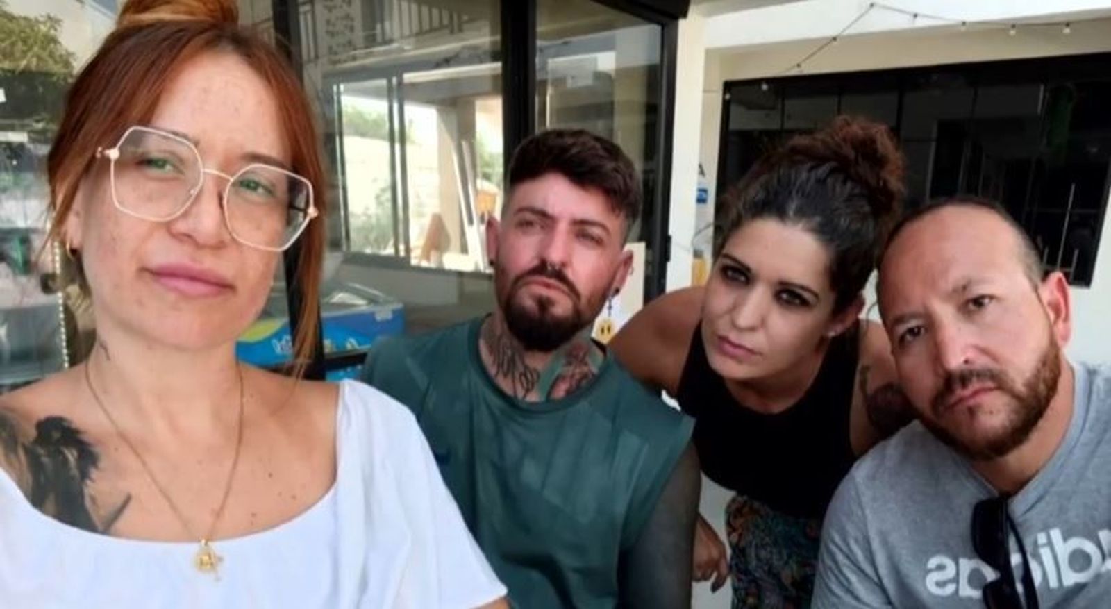 Aumenta la incertidumbre entre los miles de españoles que siguen esperando ser evacuados de Oriente Próximo
