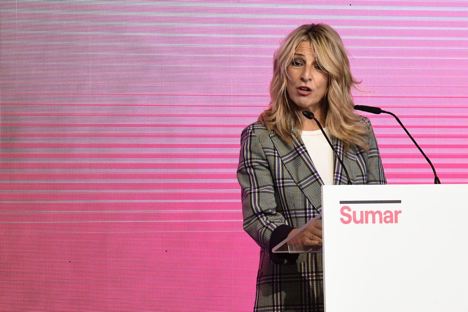 Yolanda Díaz asegura que las élites están diseñando "un Plan B" con cohetes espaciales para "escapar de la Tierra"