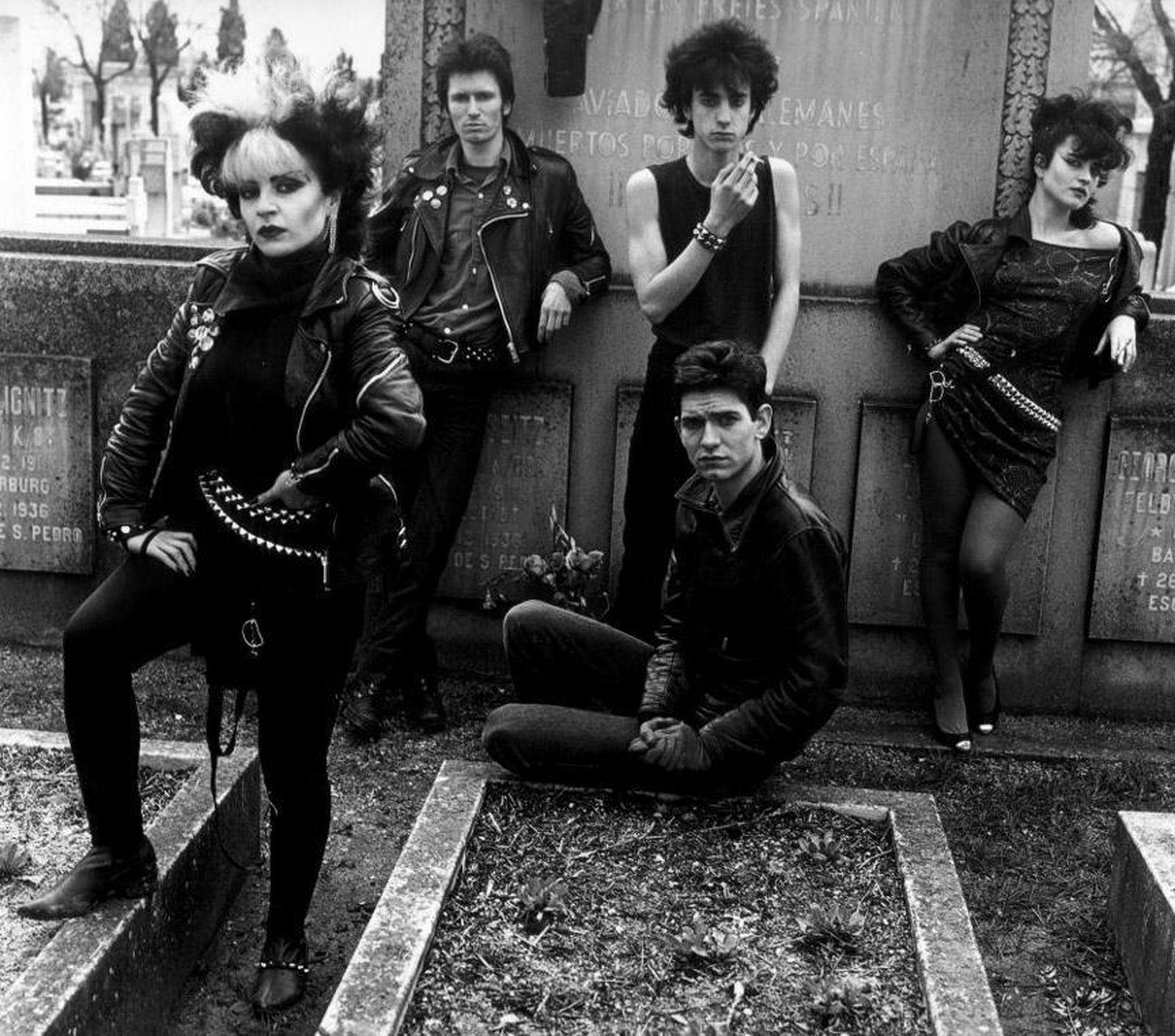 Alaska y los Pegamoides