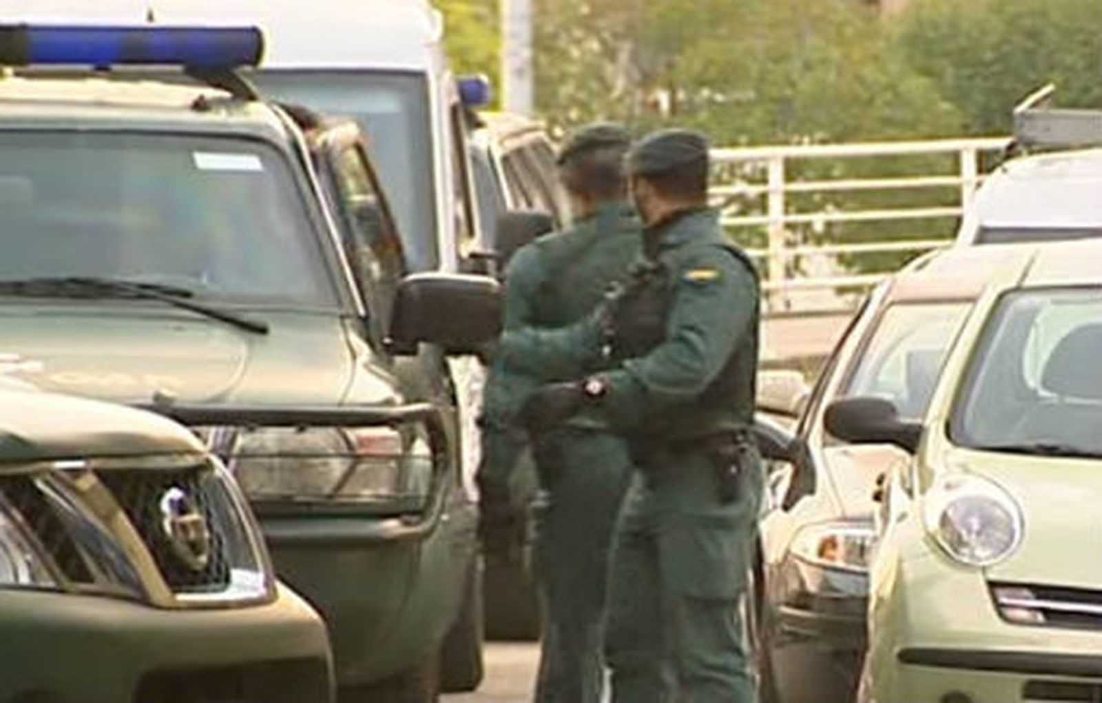 Detenidos Jon Lizarribar y Ruben Gelbentzu, relacionados con cuatro atentados