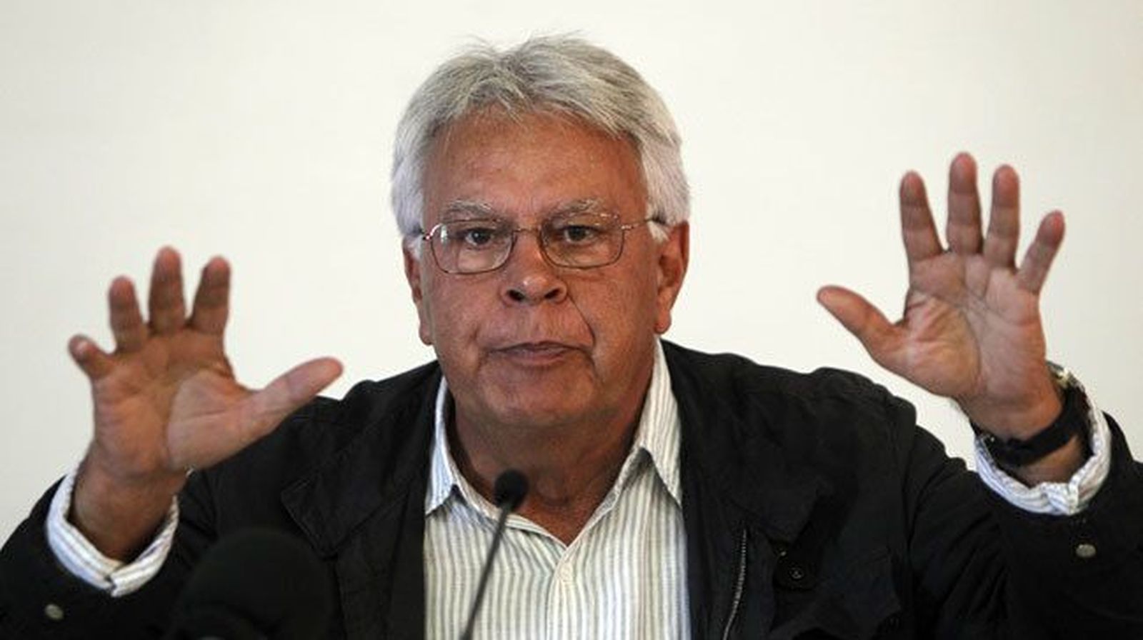 Felipe González pide a PSOE y PP que no impidan que el otro gobierne