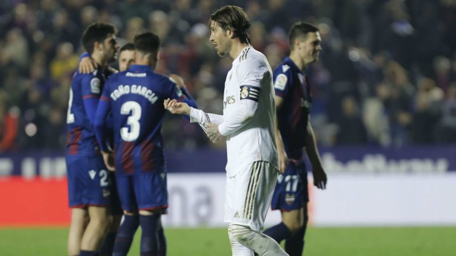 Sergio Ramos ante el Levante