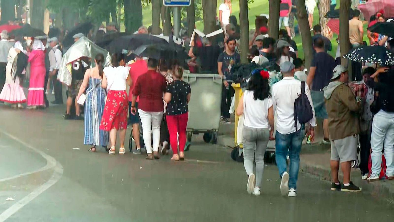 Madrid amanece en San Isidro con nubes y claros, pero la lluvia espera a mediodía