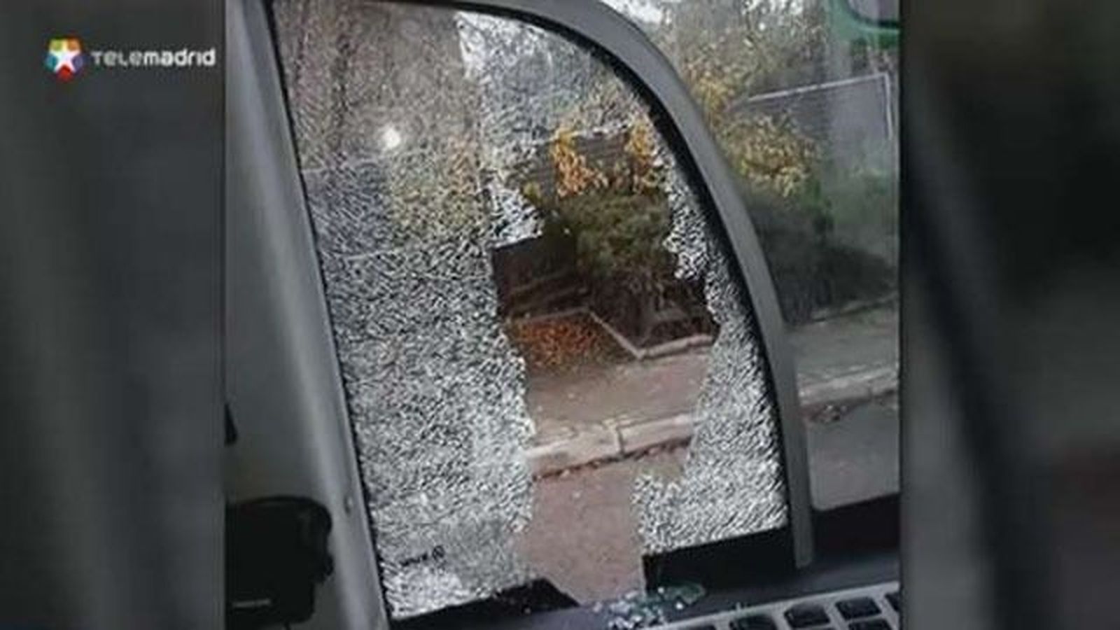 Suspenden líneas de autobus en San Martín de la Vega por los ataques con piedras