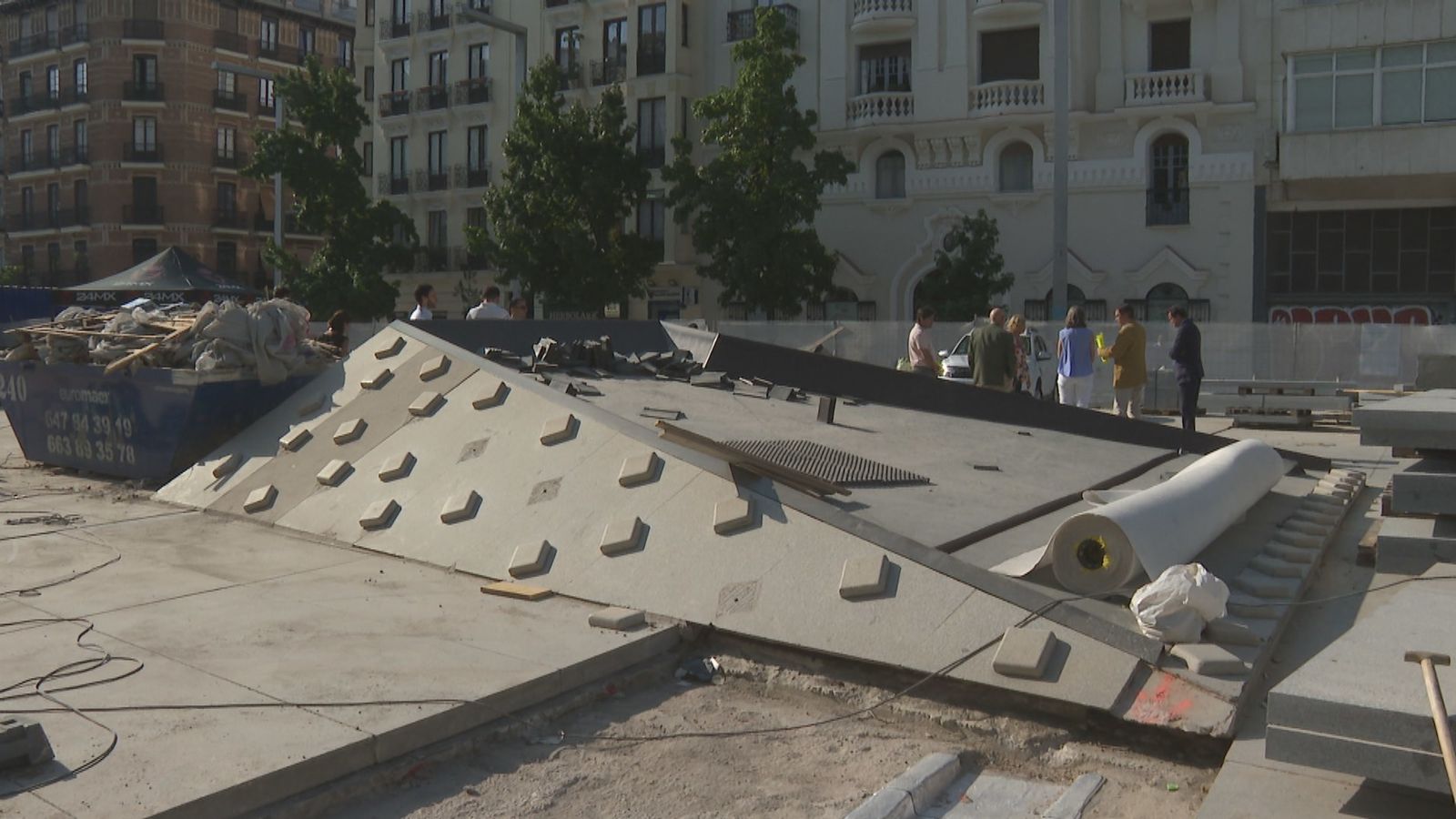 Obras en la Plaza Salvador Dalí