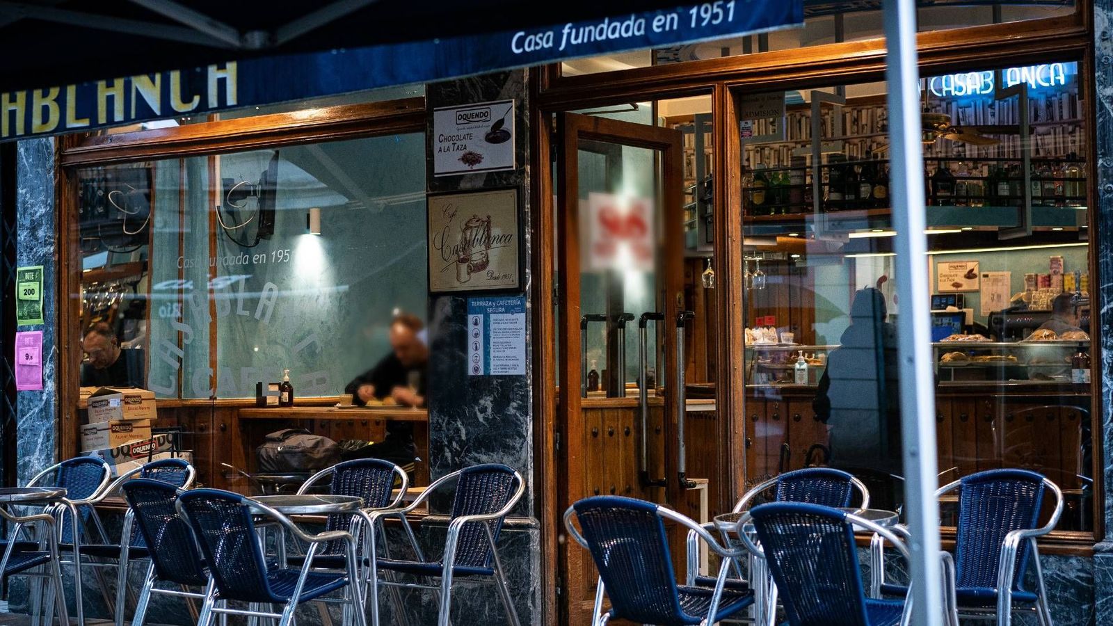 Lo último en hostelería: Pujar por sentarte en una terraza