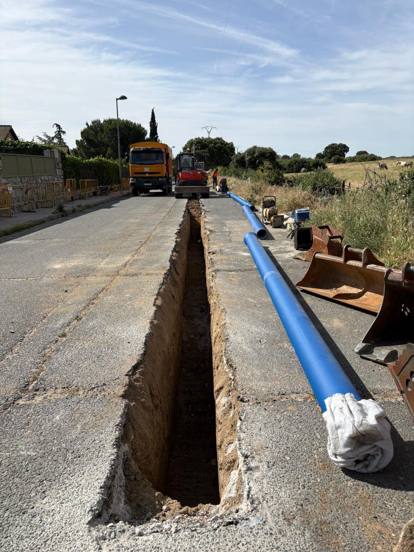 Sustitución de la red de suministro de agua en urbanizaciones de Galapagar