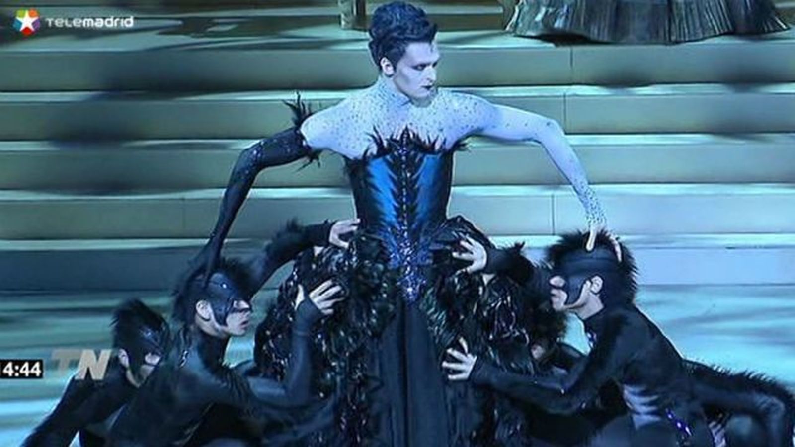El Teatro Real aplaude la vuelta de Nacho Duato con puntas y tutús