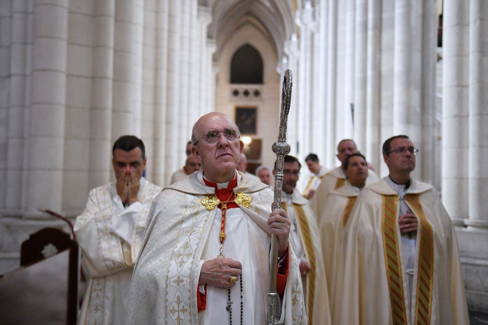 El cardenal, Carlos Osoro en la Catedral de la Almudena