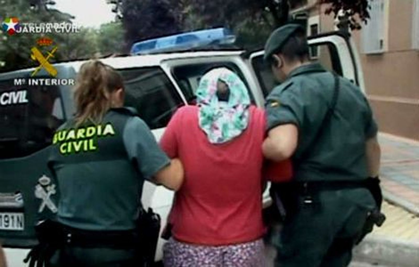 Detenidas 101 personas implicadas en una red de matrimonios de conveniencia