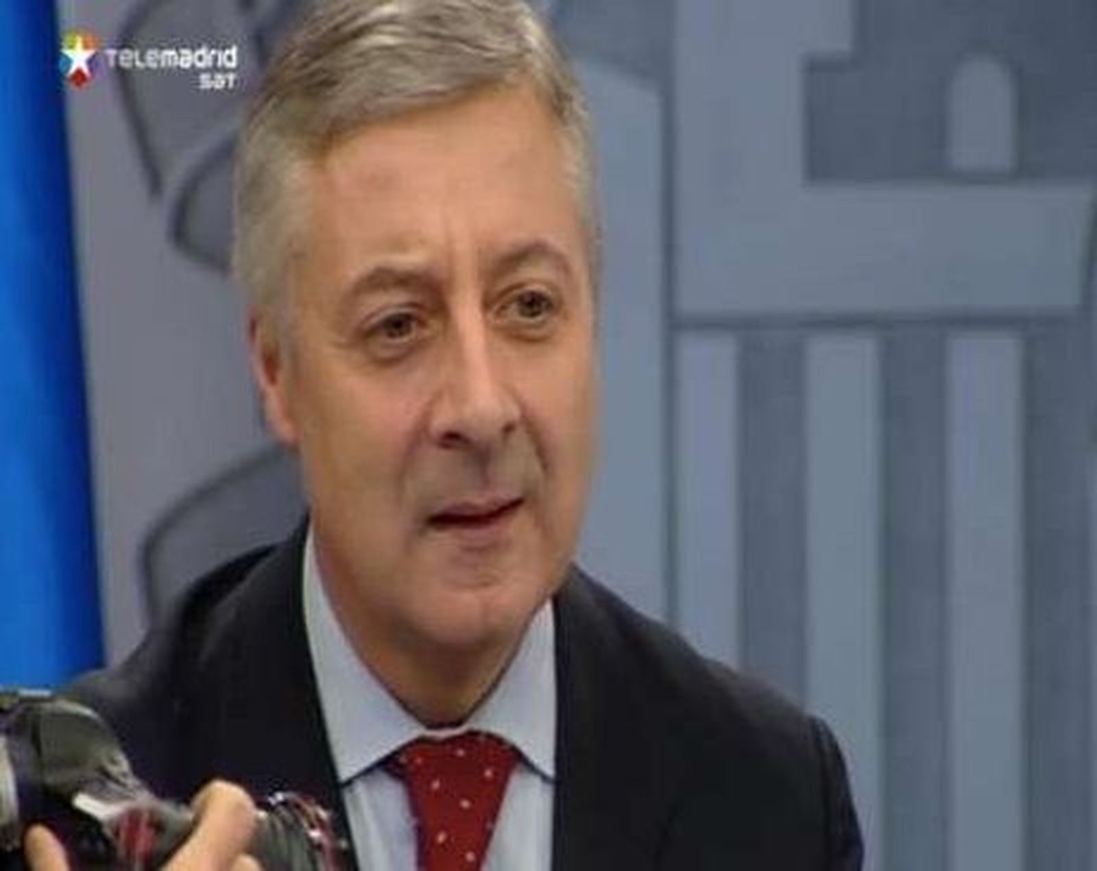 Blanco ve normal y coherente apartarse de la primera línea después de 10 años