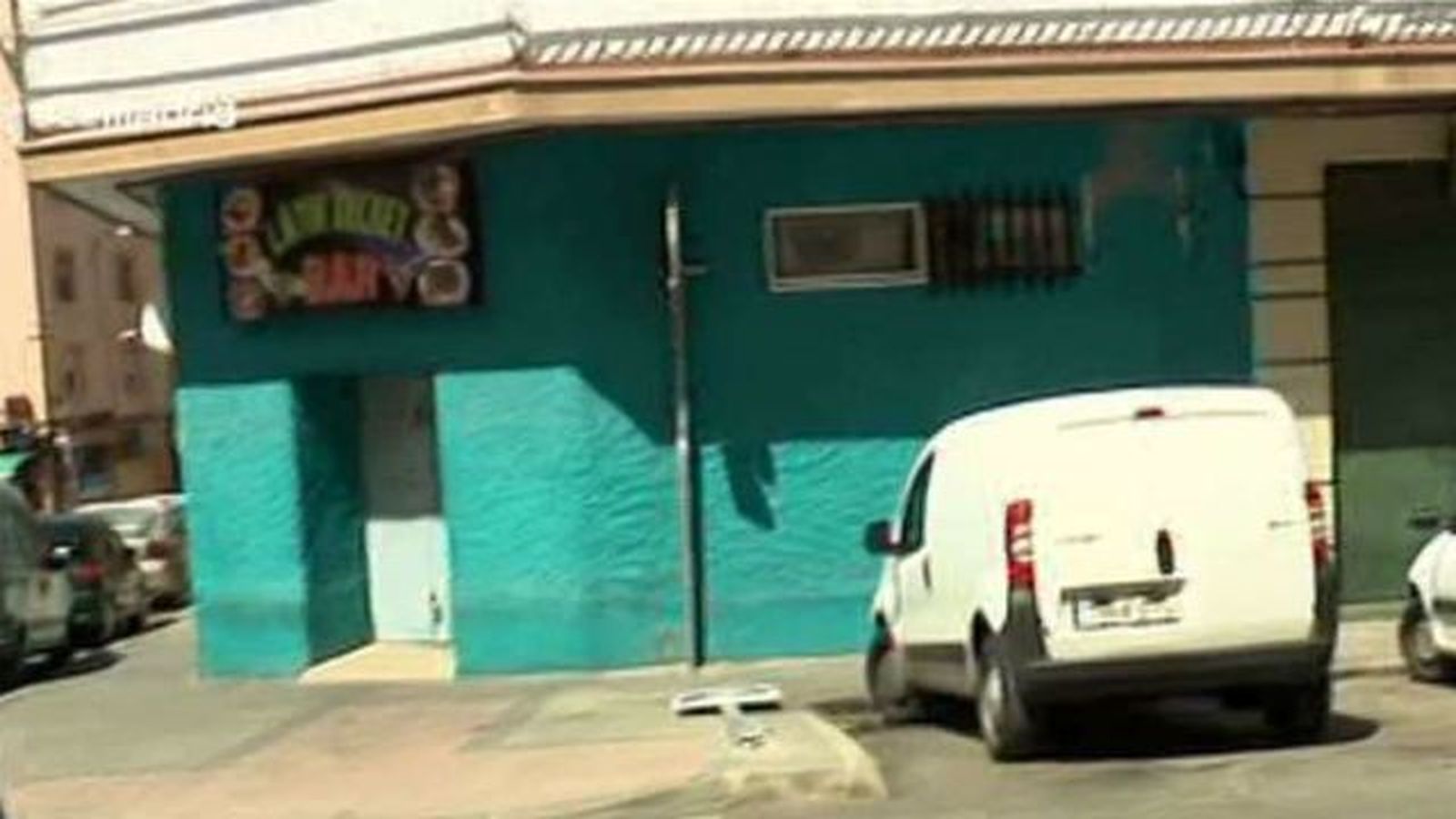 Cuatro detenidos y 85 menores desalojados en dos inspecciones a pubs de Vallecas