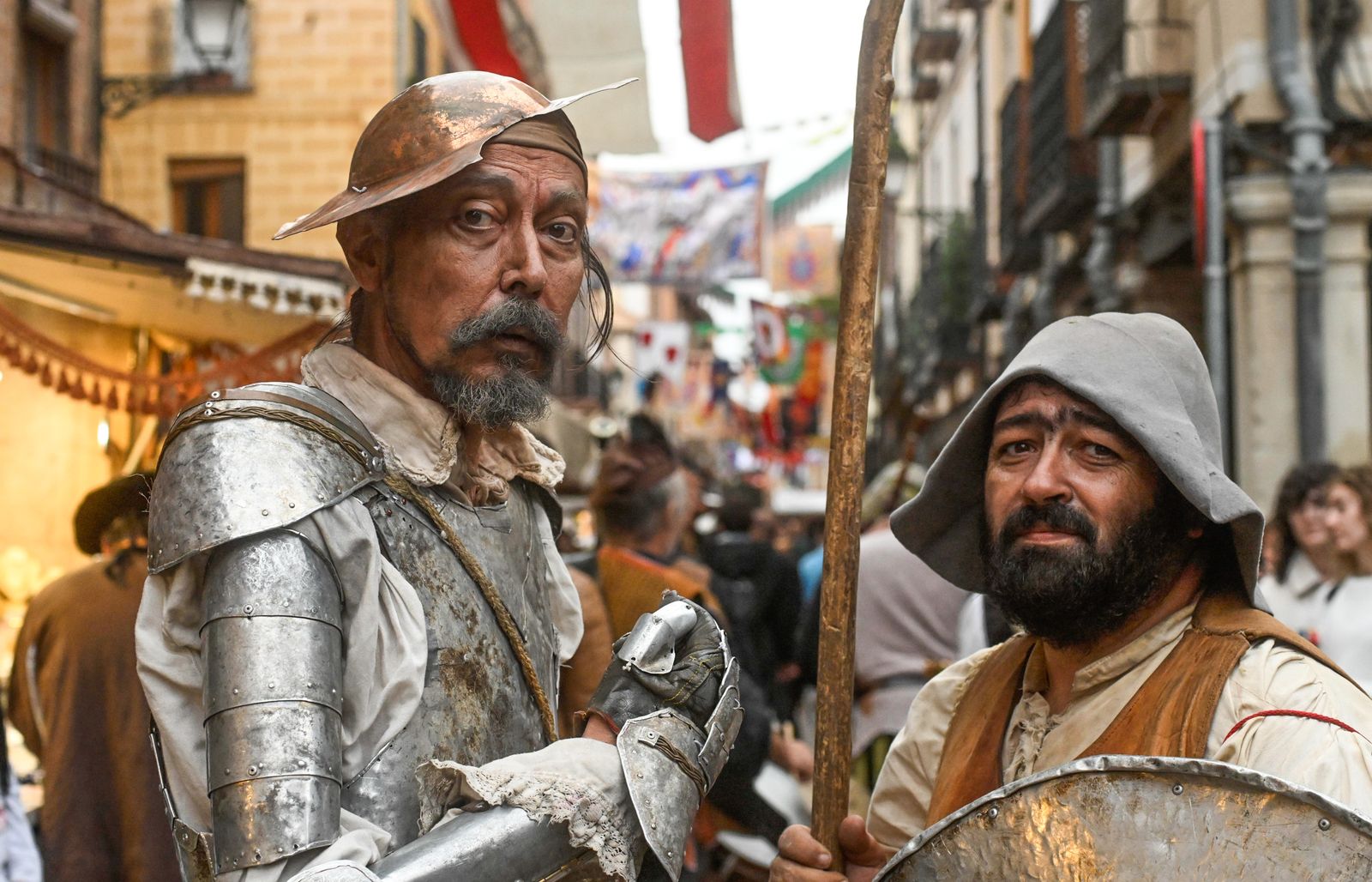 Don Quijote y Sancho Panza en el Mercado Cervantino de Alcalá de Henares