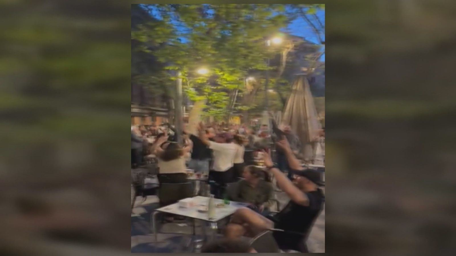 Así celebran los primeros madrileños con suministro de luz