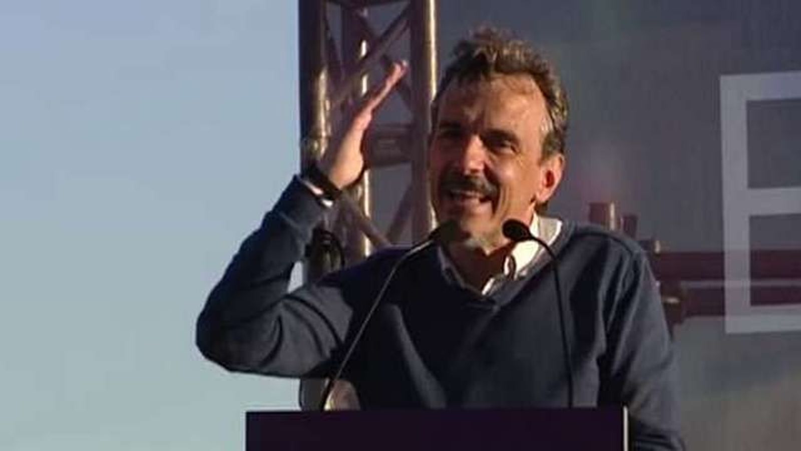 Podemos apela al "espíritu de Tierno Galván" para conseguir el cambio en Madrid