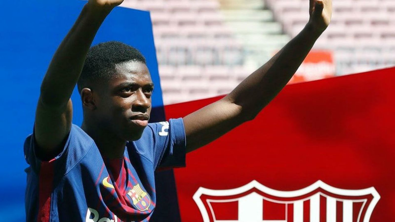 El Barça recibe a Dembelé en el último entrenamiento en la Ciudad Deportiva