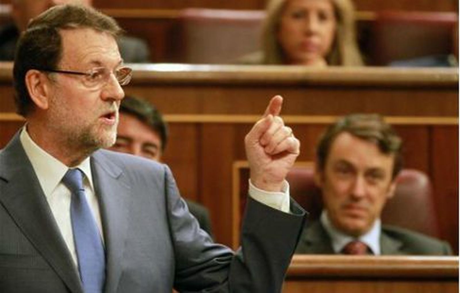 El Gobierno prevé que las Comunidades Autónomas 'ajusten' más de 8.000 millones