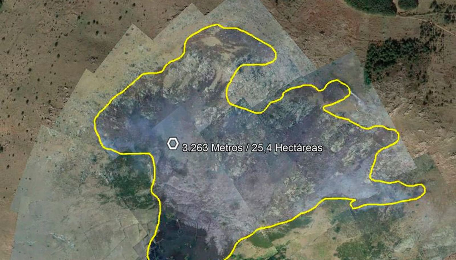 Incendio de pasto en Santa María de la Cabeza