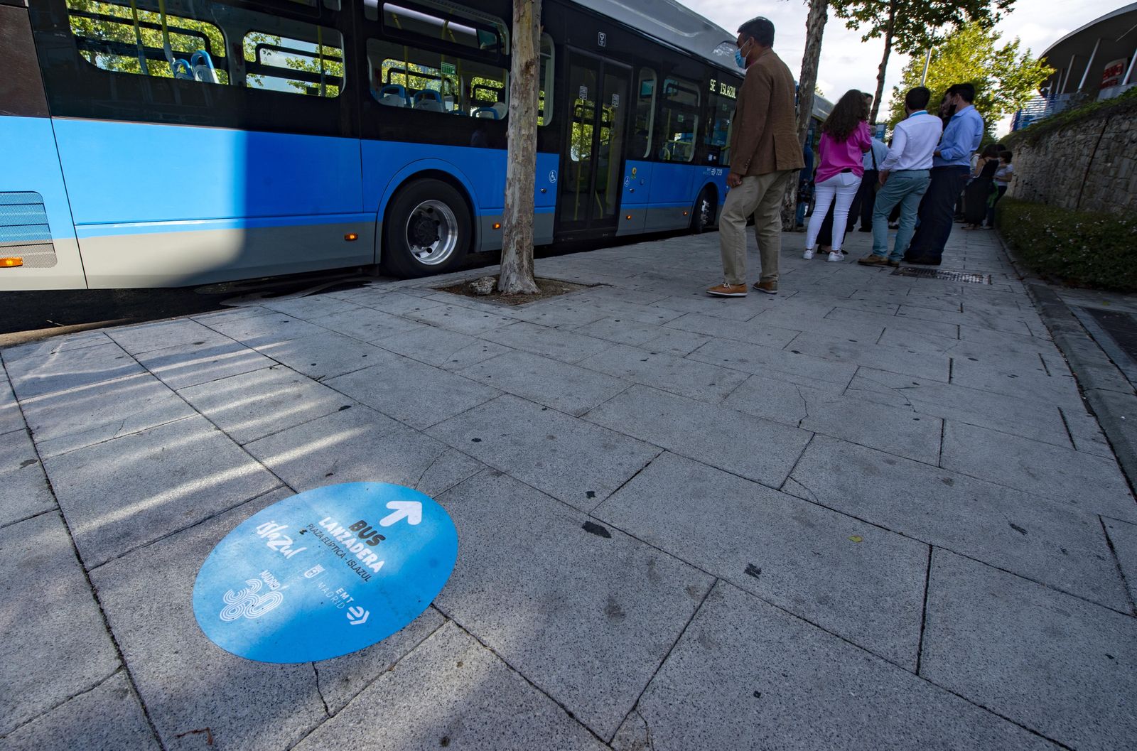 Autobuses cada dos minutos y gratis por el cierre de la línea 1 de metro