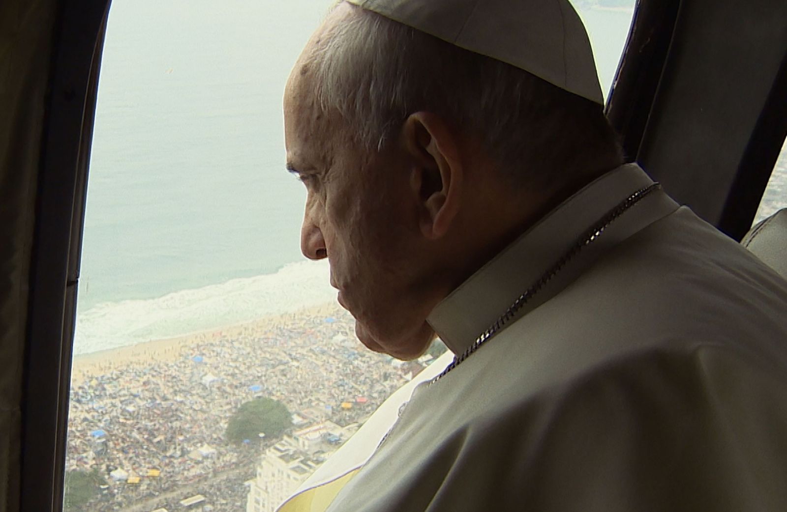 El Papa Francisco durante uno de sus viajes apostólicos