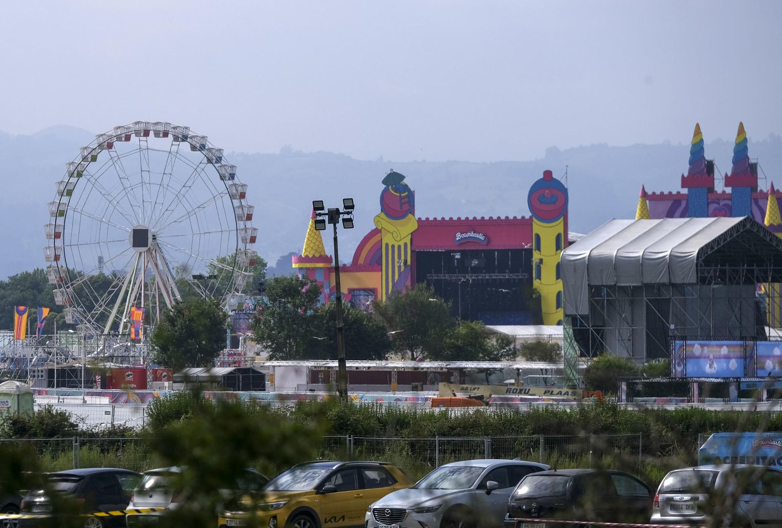 Muere un joven madrileño tras sufrir un accidente en la noria del festival Boombastic en Asturias