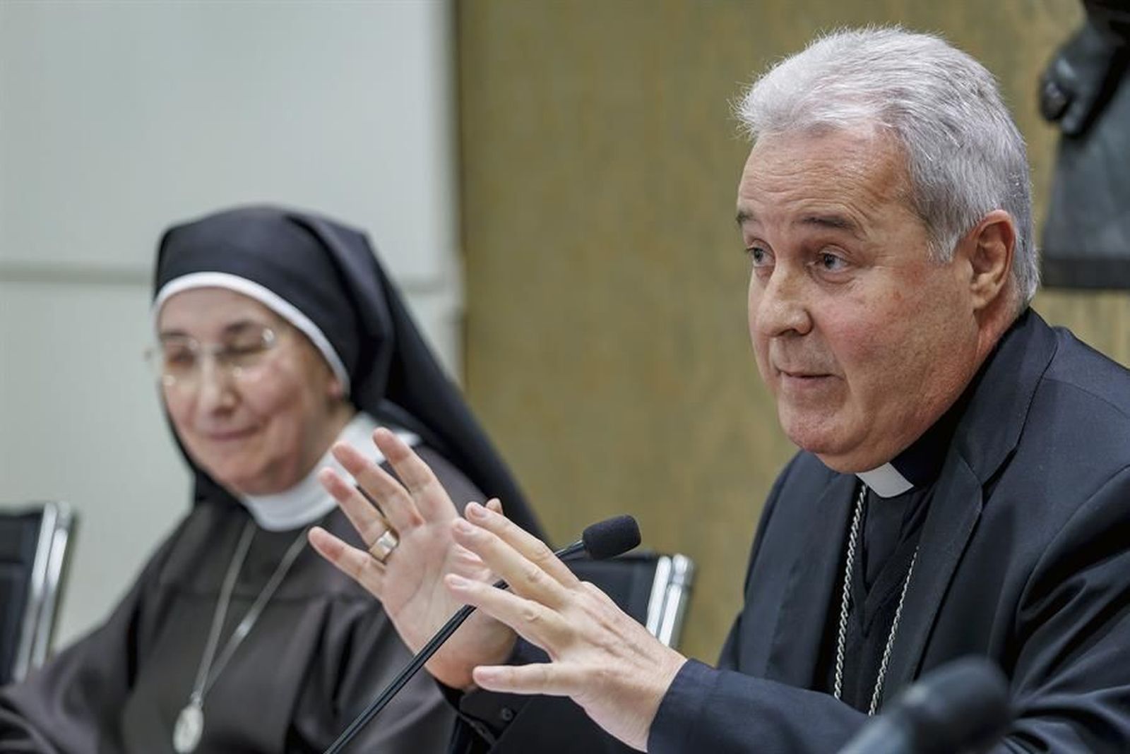 El Arzobispado recurrirá a la justicia para expulsar a las 'exmonjas' de Belorado