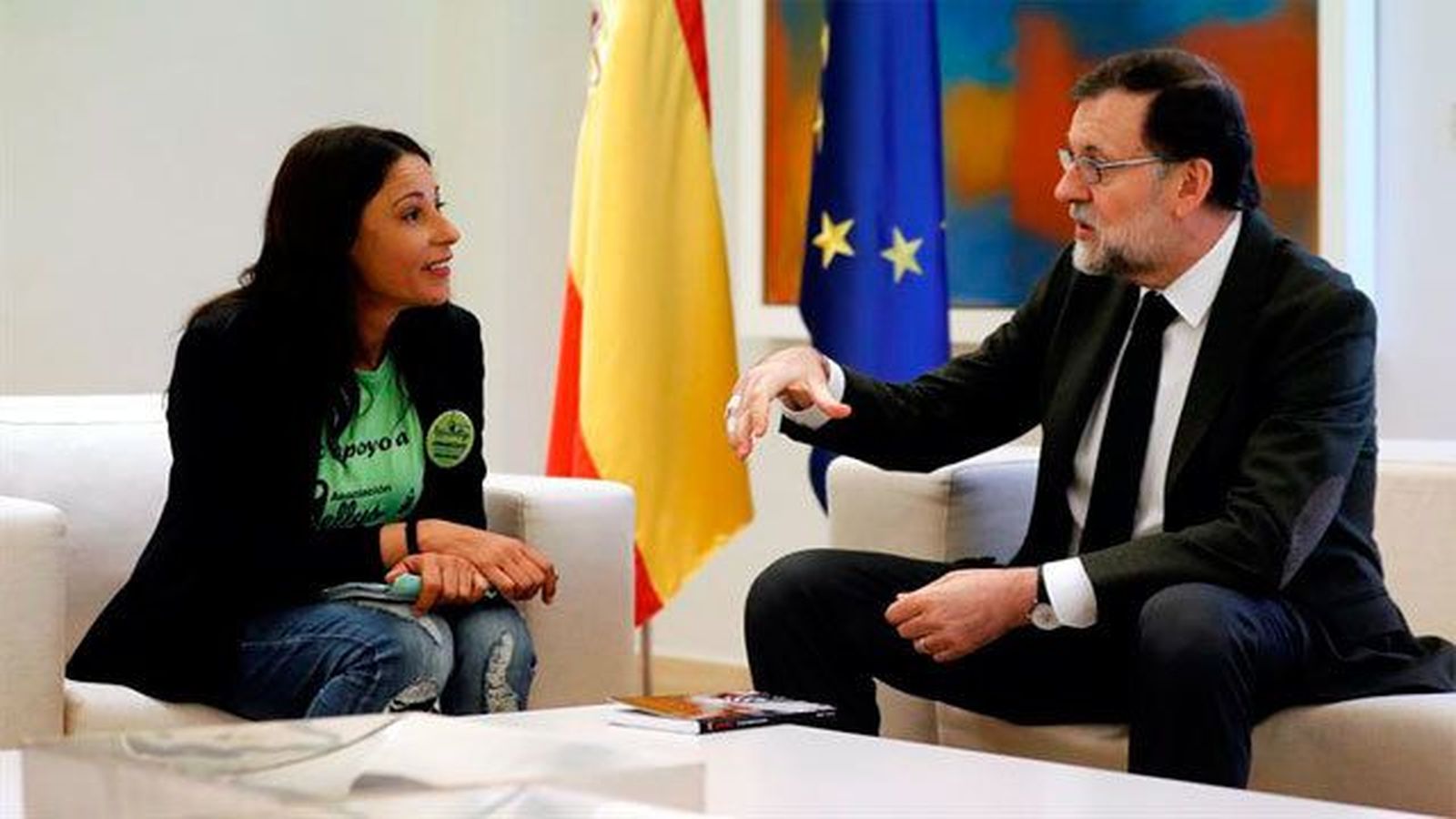 Rajoy mejorará las condiciones laborales  de las 'Kellys' tras reunirse con cinco de ellas