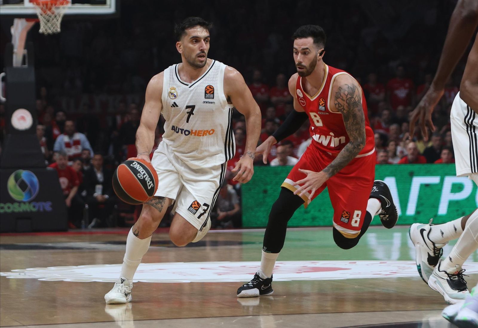 Campazzo ante Olympiacos