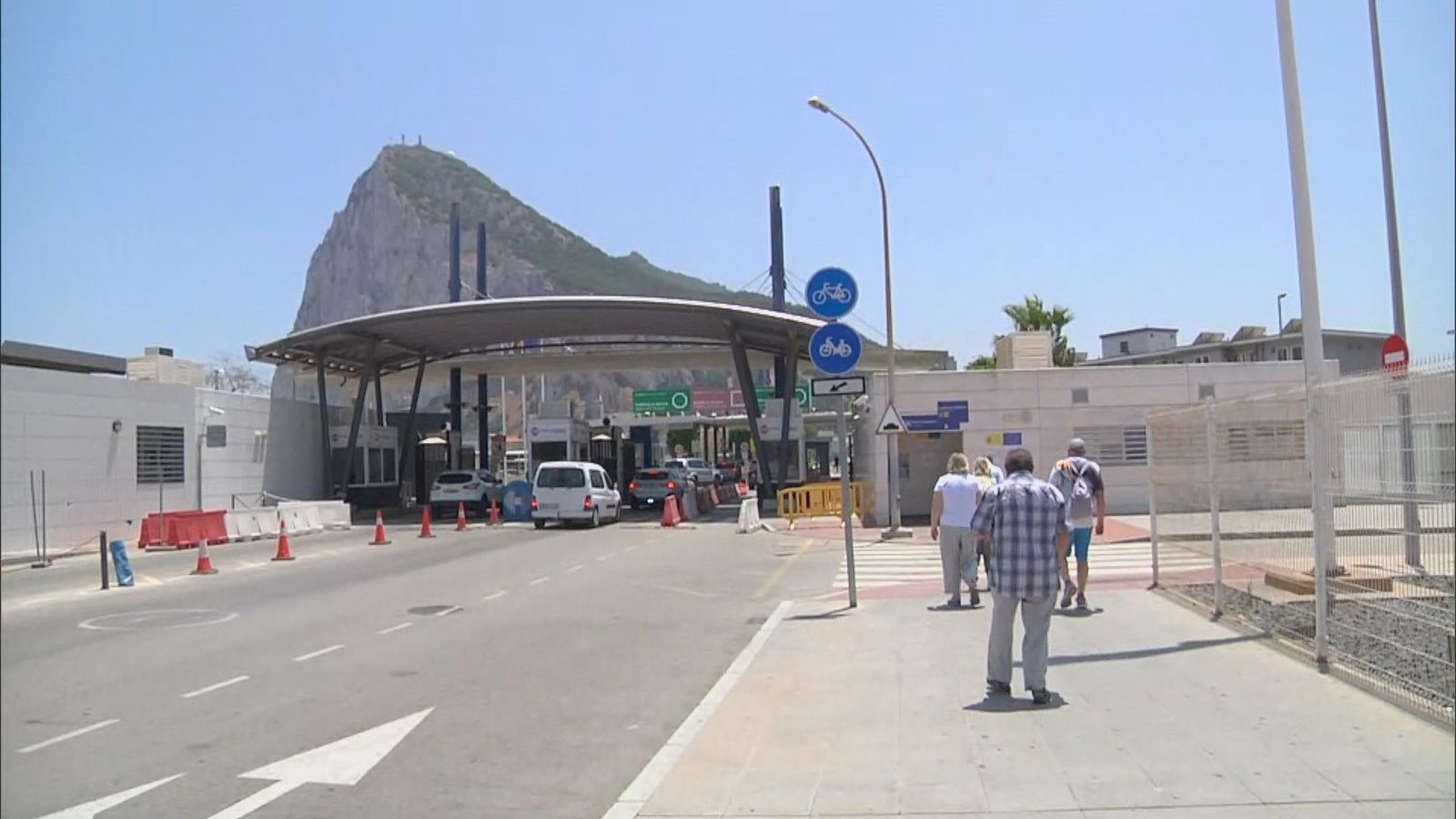 La Línea de la Concepción (Cádiz) celebra el acuerdo con Gibraltar con moderada alegría