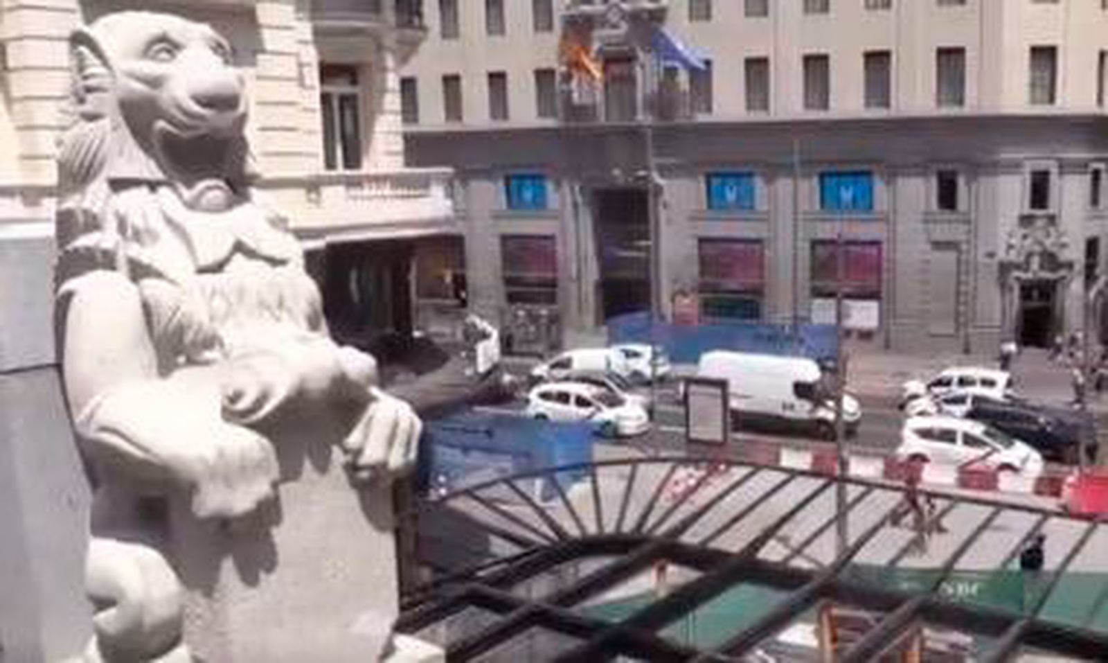 Leones en el Templete del Metro de  la Gran Vía