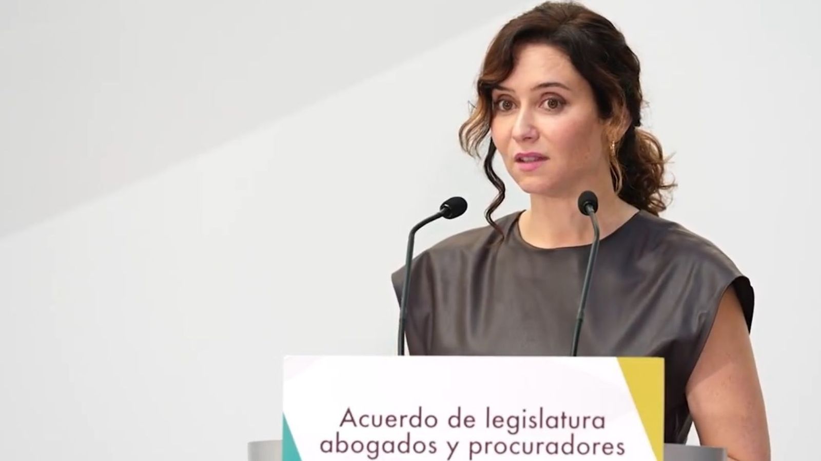Madrid refuerza la asistencia jurídica gratuita con subida de baremos y compensación de guardias