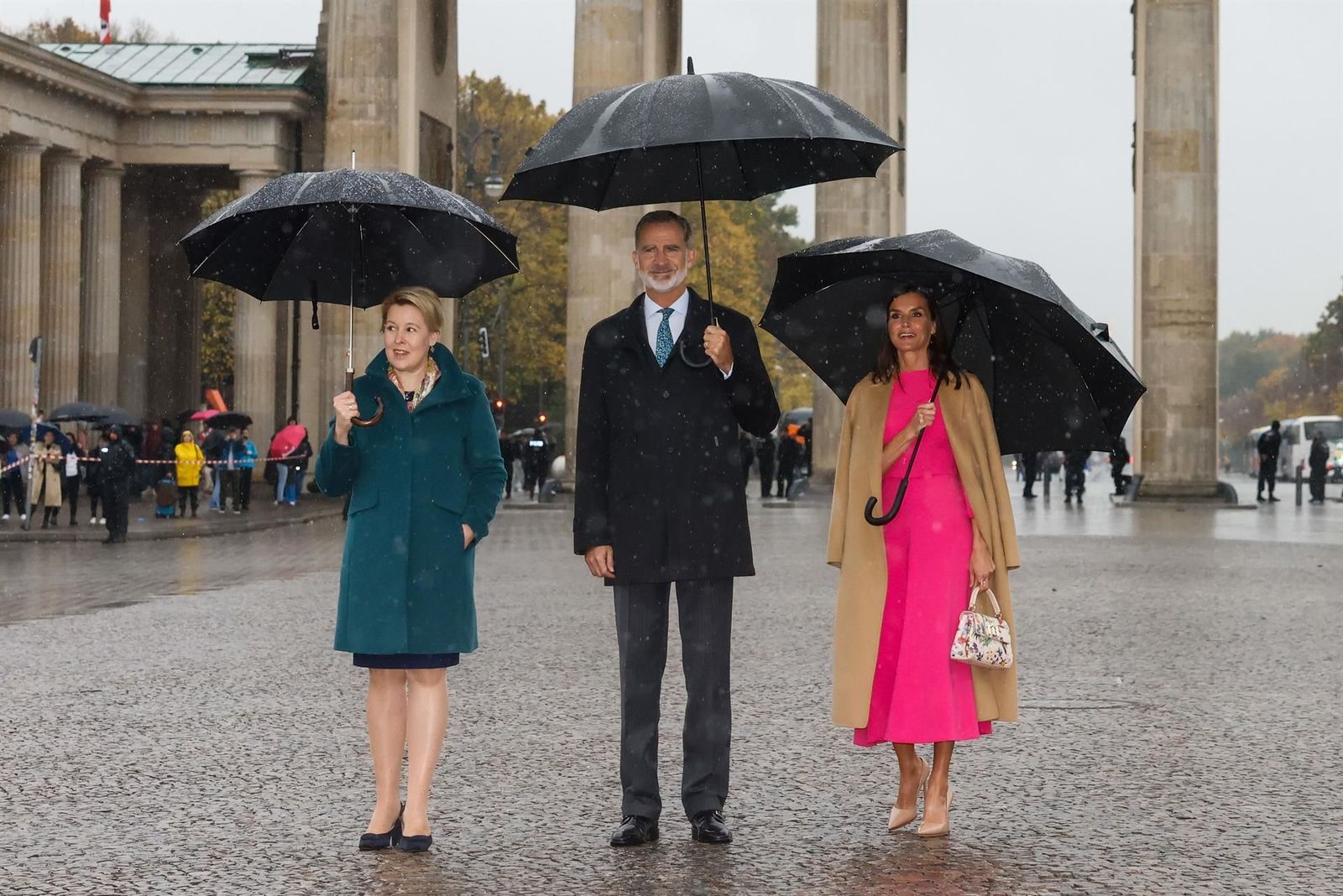 Felipe VI se reúne con empresarios y acude al Bundestag en su último día en Berlín
