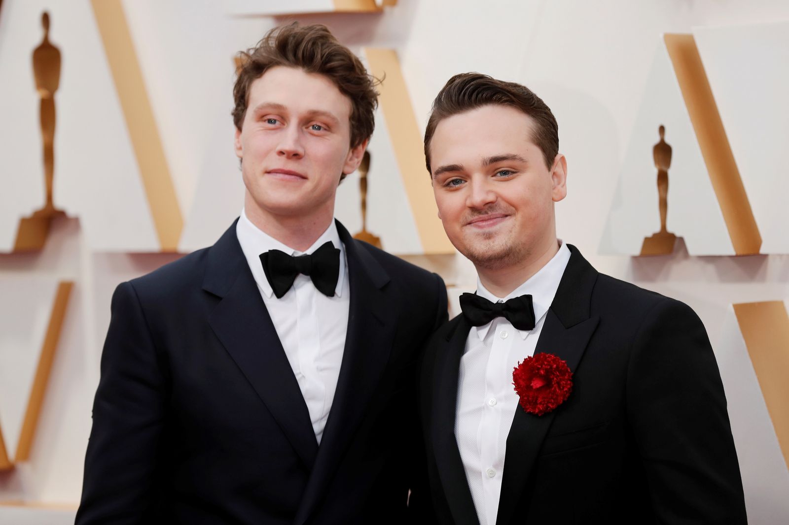 George MacKay y Dean-Charles Chapman
