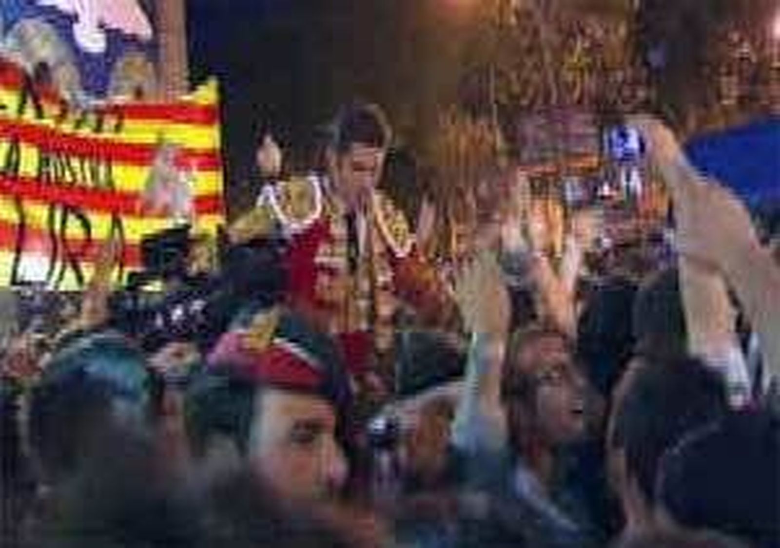 Barcelona dice adiós a los toros con gritos de "libertad" y una gran faena de José Tomás
