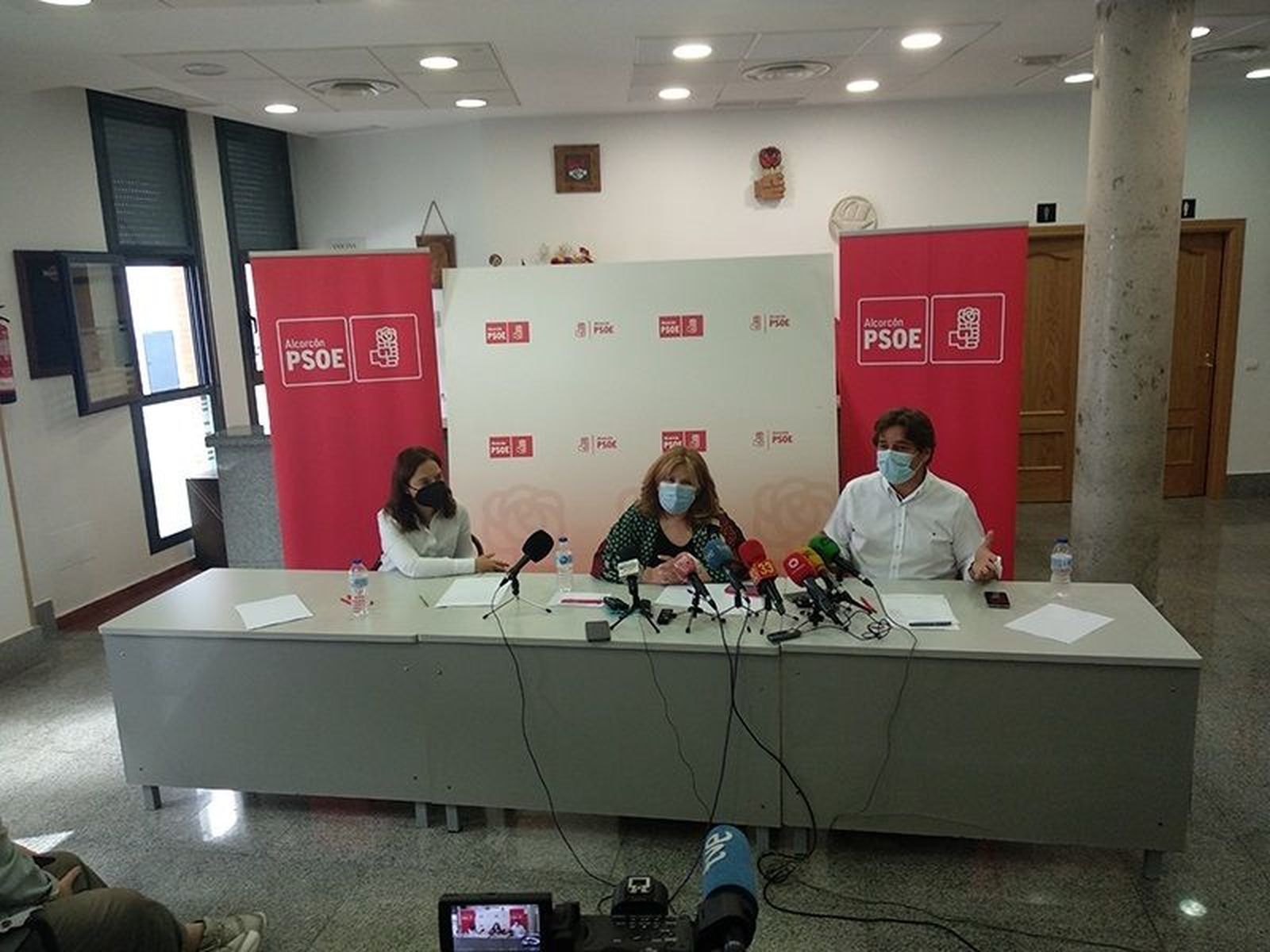 Los alcaldes de Fuenlabrada, Getafe y Alcorcón piden redefinir el proyecto del PSOE en Madrid