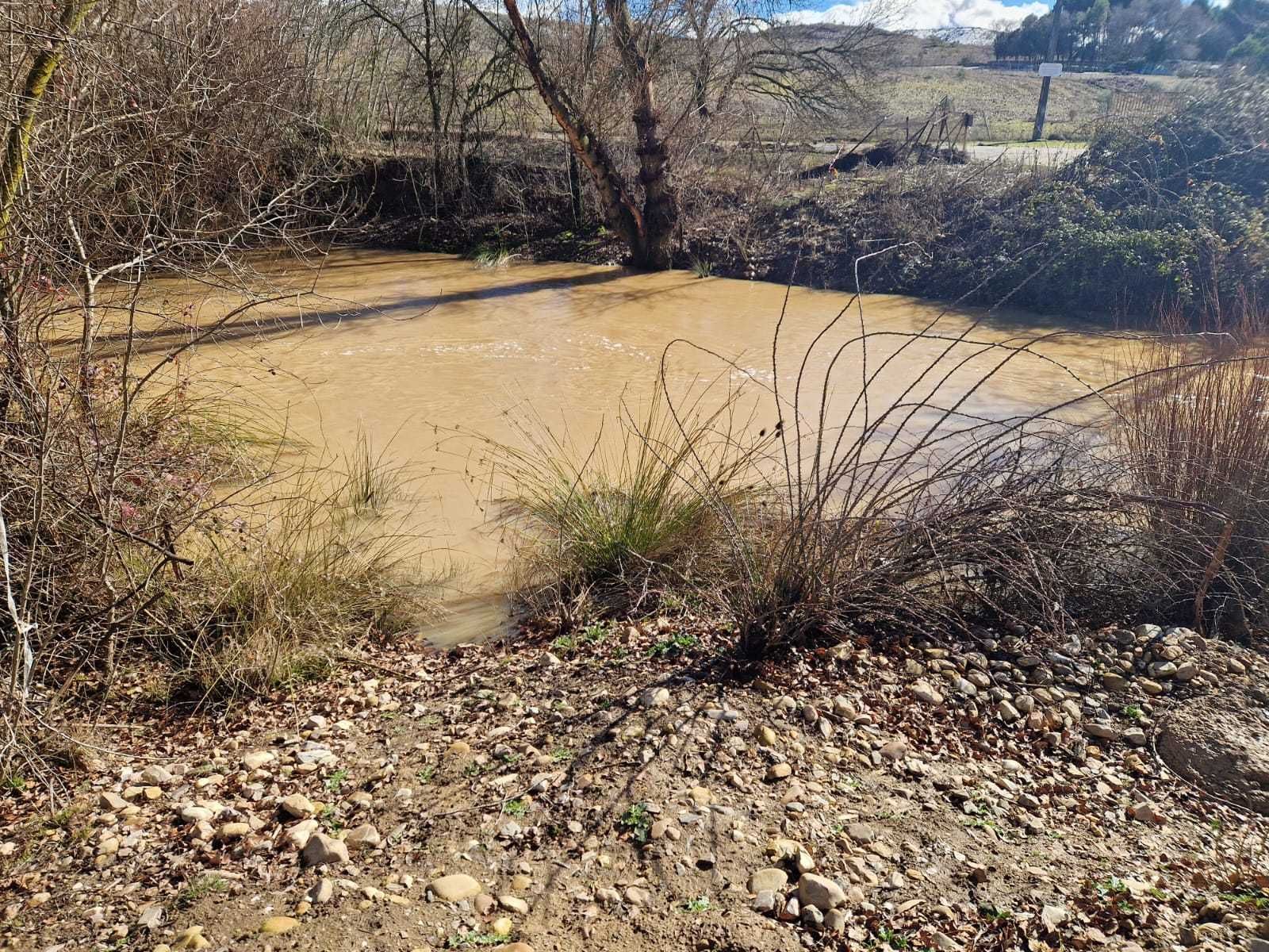 El río Torete, con mucho caudal