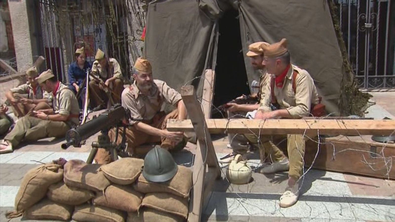 Navalagamella recrea la batalla de Brunete en su 85 aniversario