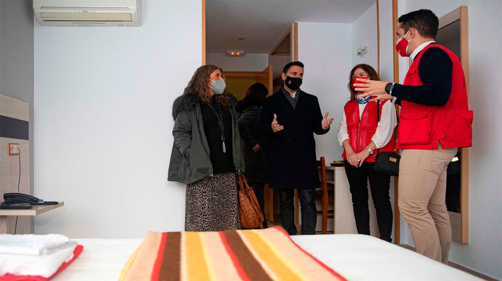 Madrid habilita un hostal en Alcobendas para personas sin hogar con covid-19