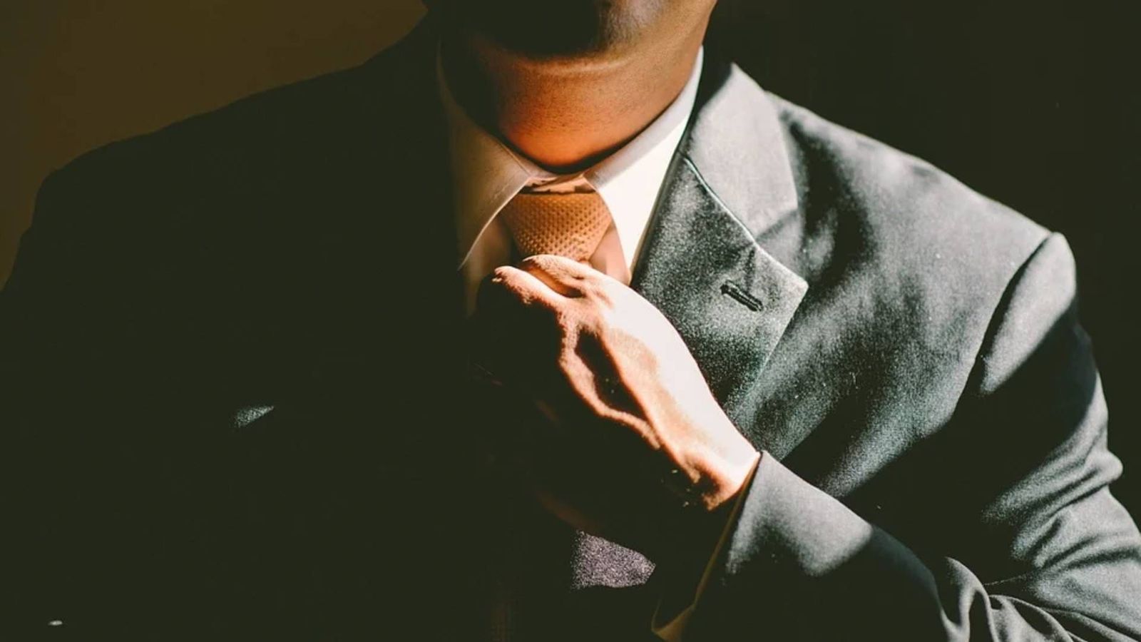 Un empleado es condenado a pagar al detective que su empresa contrató para despedirle