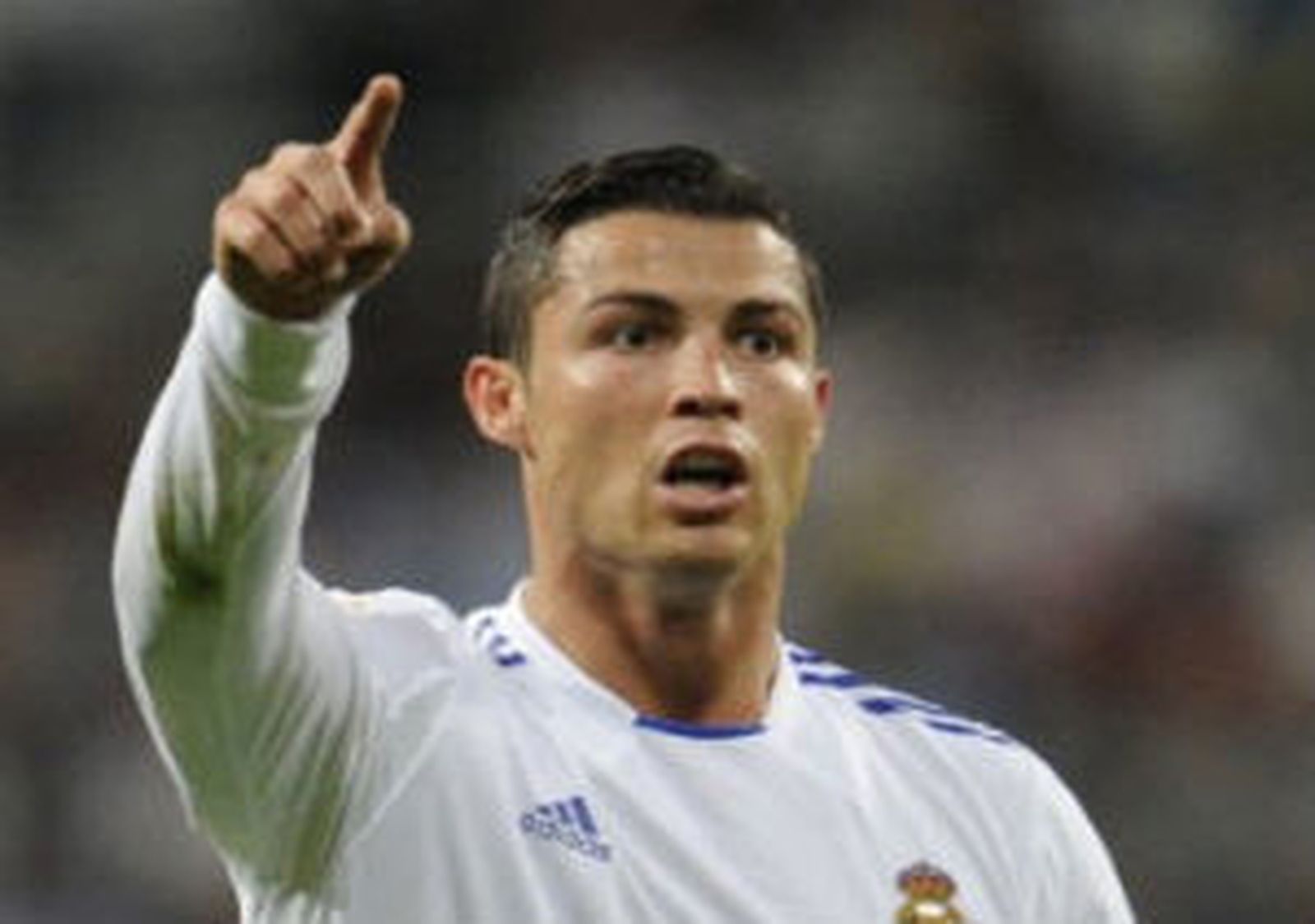 Cristiano no se entrena con el grupo y regresan Altintop y Kaká