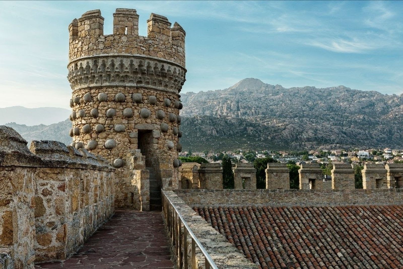 Detalle del castillo de Manzanares El Real