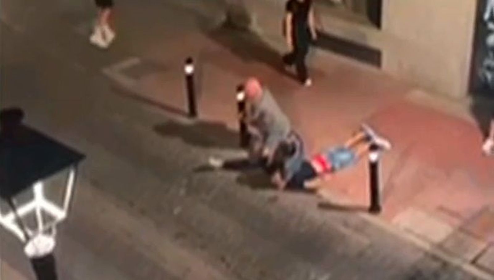 La Fiscalía pide imputar homicidio al policía que asfixió a Abderrahim en Torrejón de Ardoz