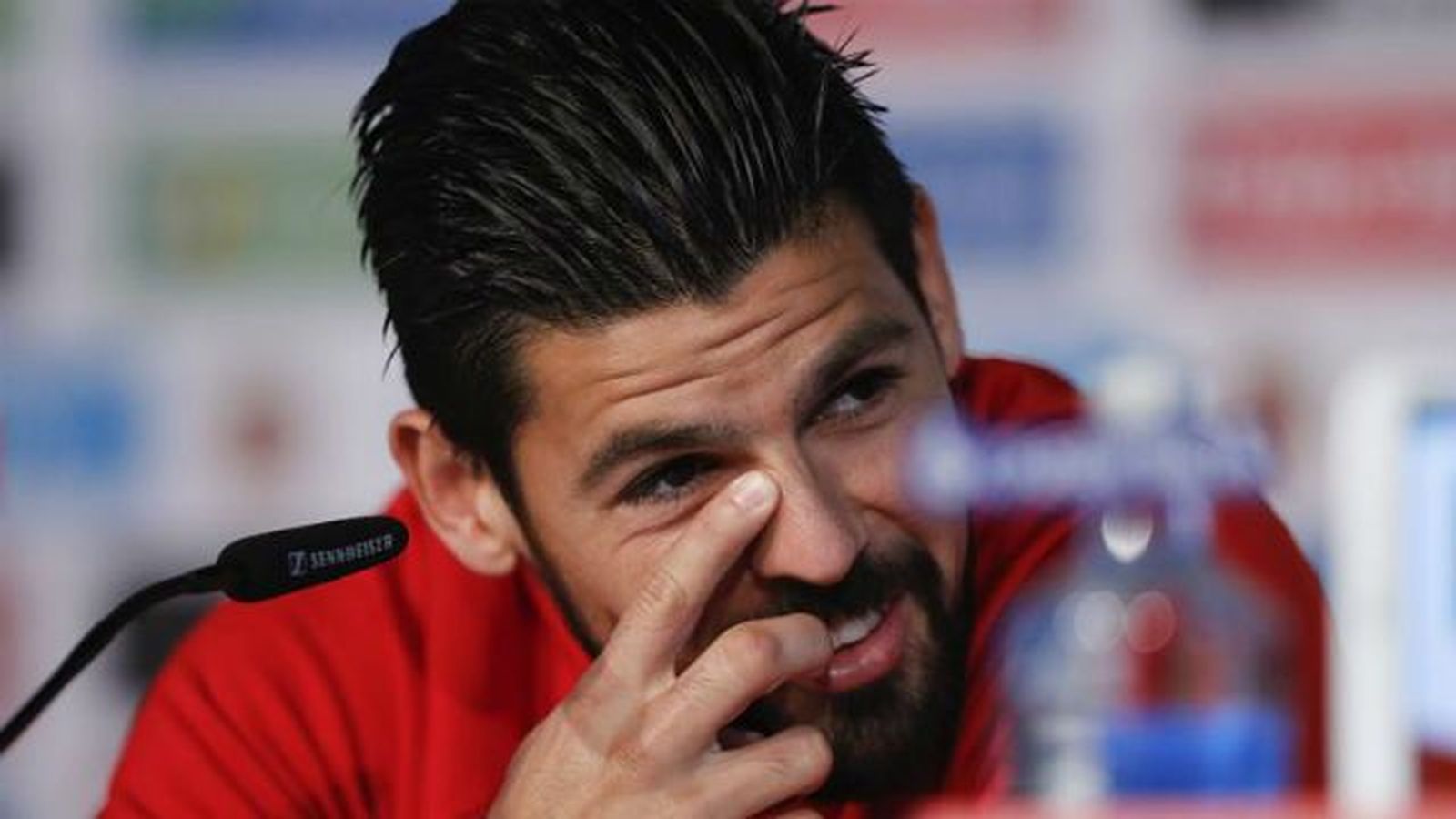 Nolito: "Dentro de 30 años podré decir que jugué con Iniesta"