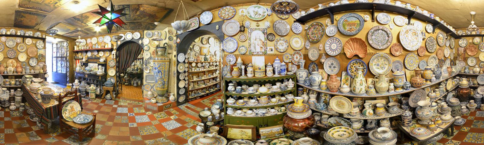 ¿Cómo sobrevive a la pandemia el negocio familiar de cerámica  Antigua Casa Talavera?