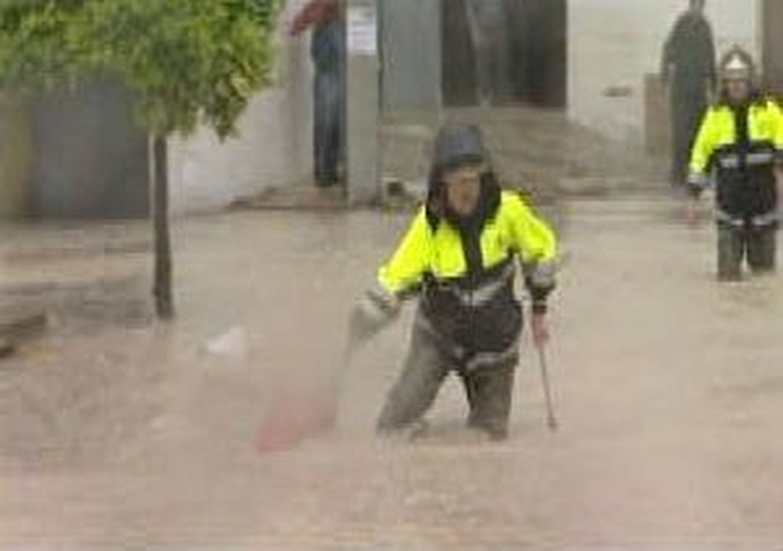 Una mujer fallecida y más de 150 casas desalojadas en Córdoba por las intensas lluvias