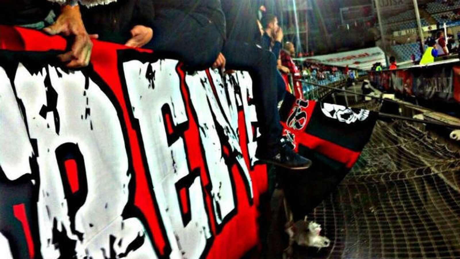 La Liga denuncia cánticos en el derbi: "Písalo, písalo" o "madridistas hijos de puta"