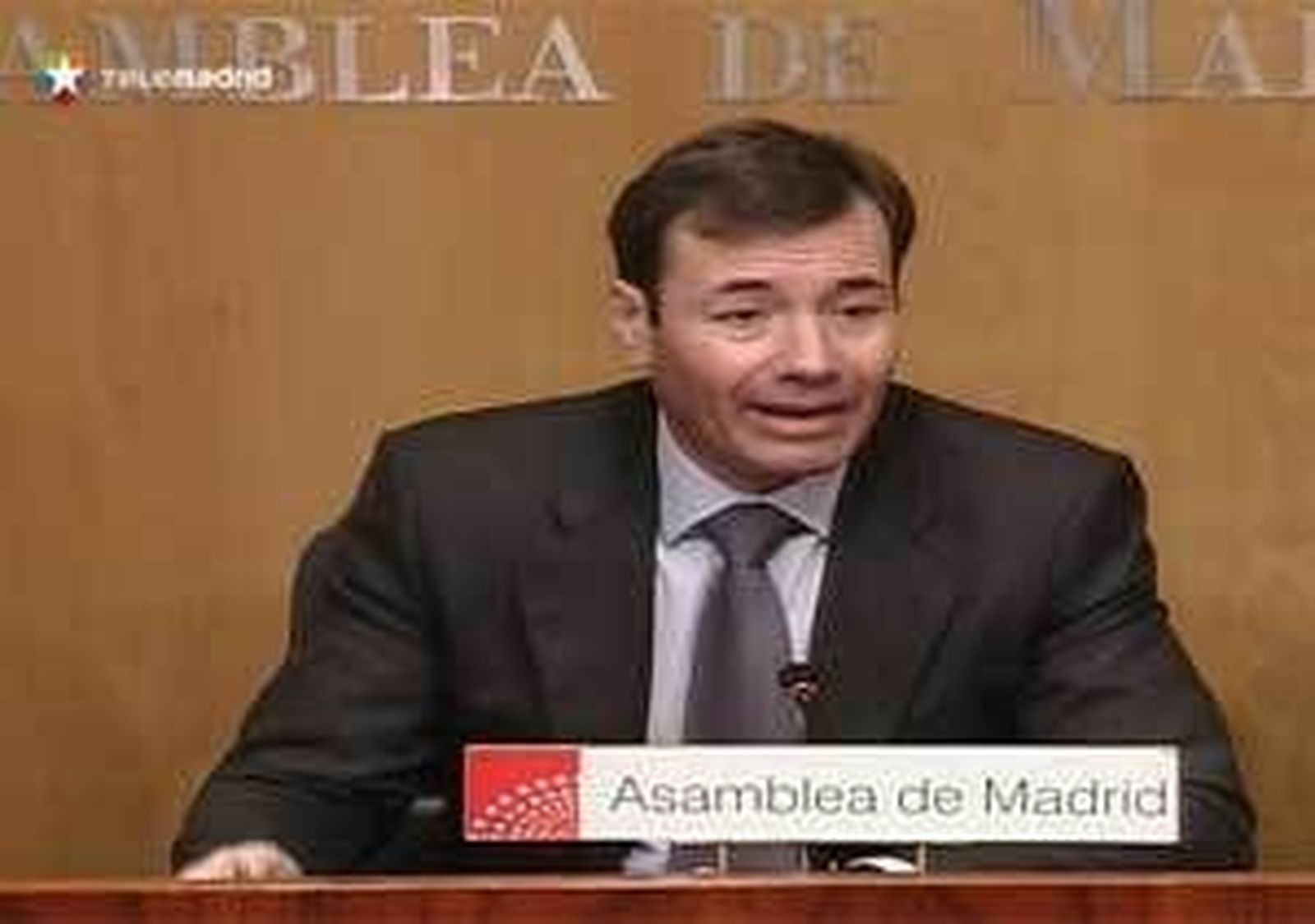 La oposición critica el aumento del paro en Madrid y el PP pide que "no se dramatice"