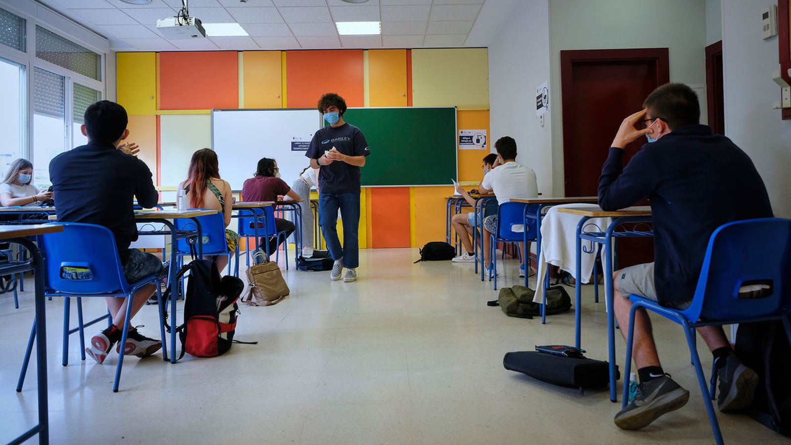 Madrid reduce el abandono escolar
