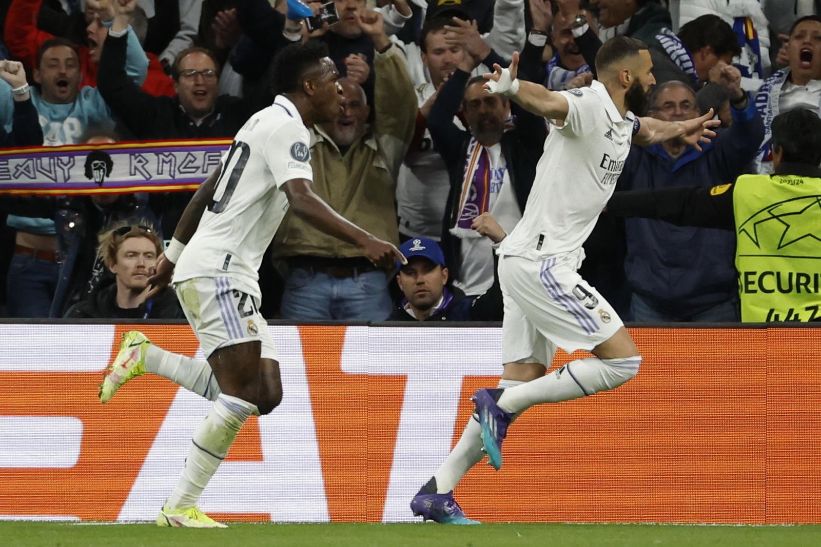 Vinicius y Benzema