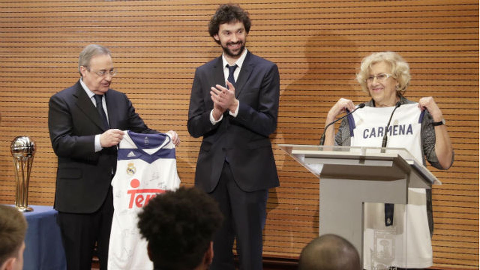 carmena2002.jpg